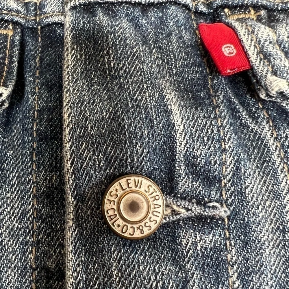 Levi Strauss Denim Jean Jacket - Picture 8 of 10
